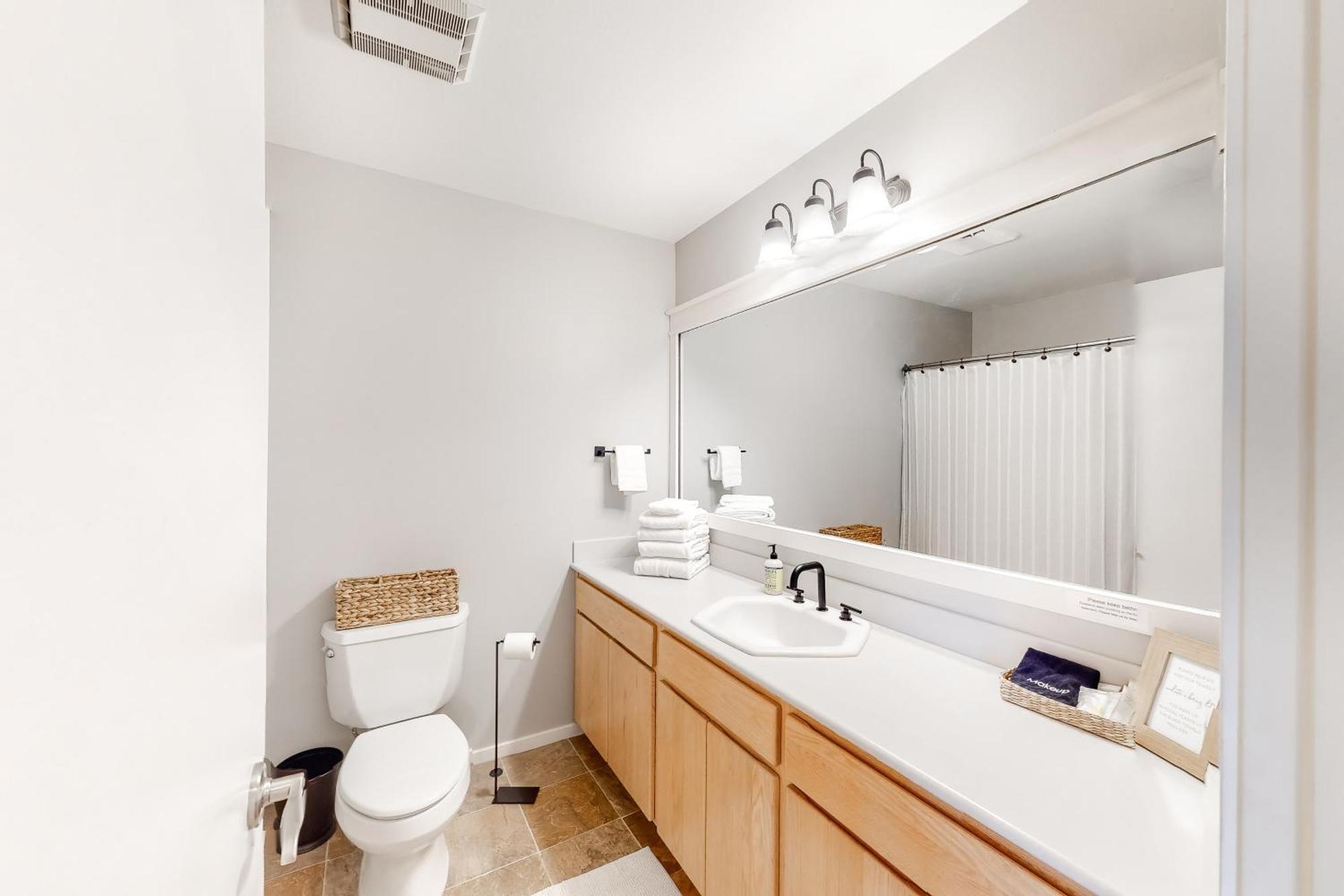 Wapato Point Villa Manson Room photo